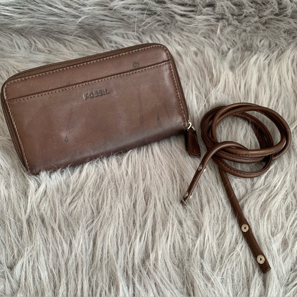 Fossil 2 In 1 Multipurpose Tan Leather Wallet Or Crossbody Purse